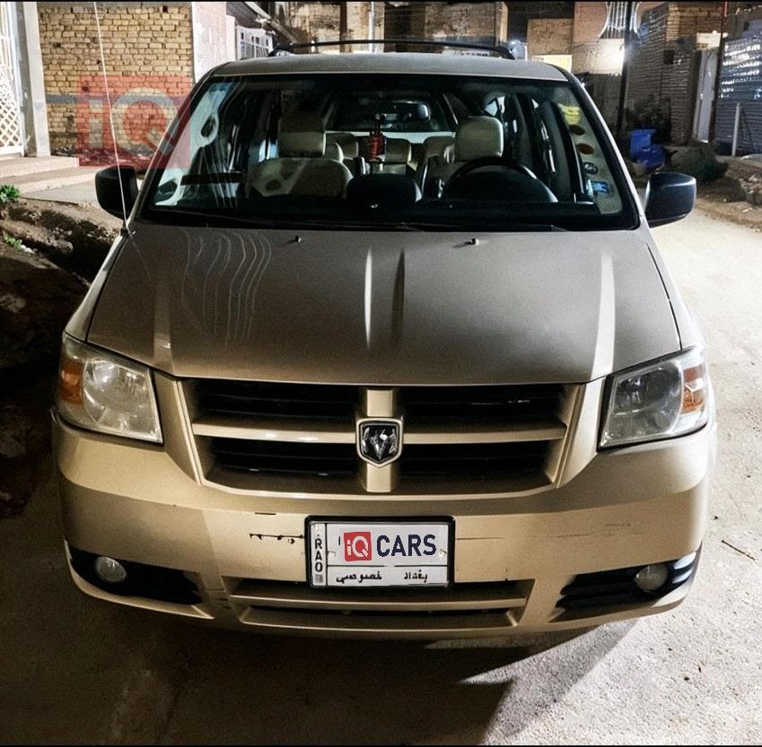 دودج جراند كارافان